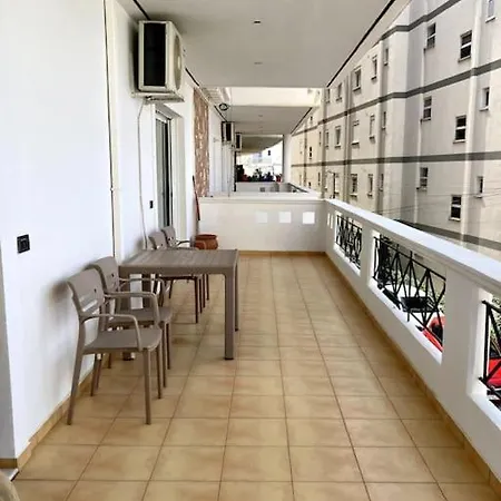 Oliva Apartment Sarande